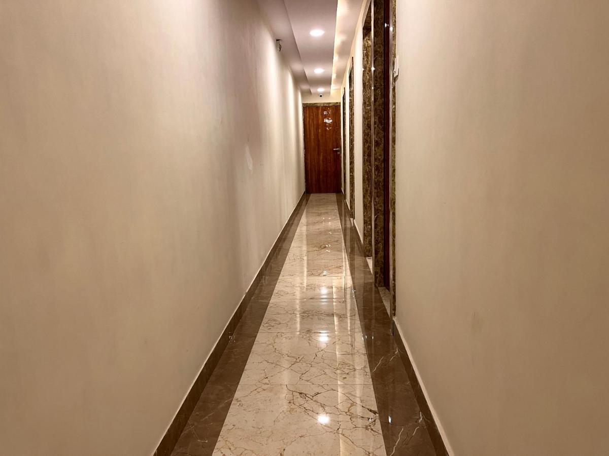 Hotel Delmond Prime- Near Nesco Мумбаи Экстерьер фото